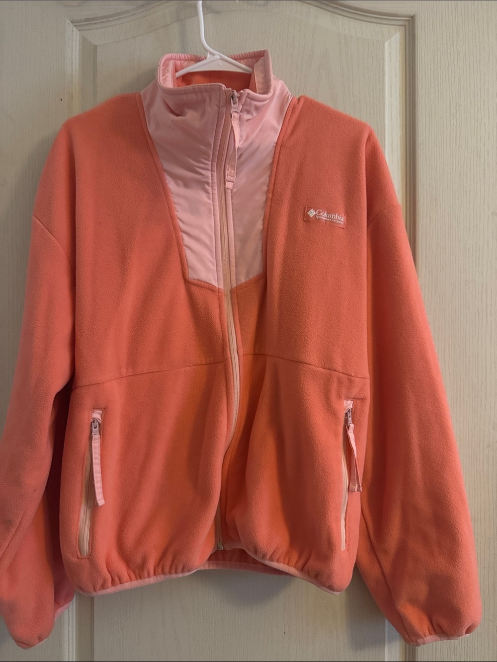 Columbia women’s Coral Pink Fleece Jacket